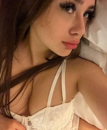 Камилла